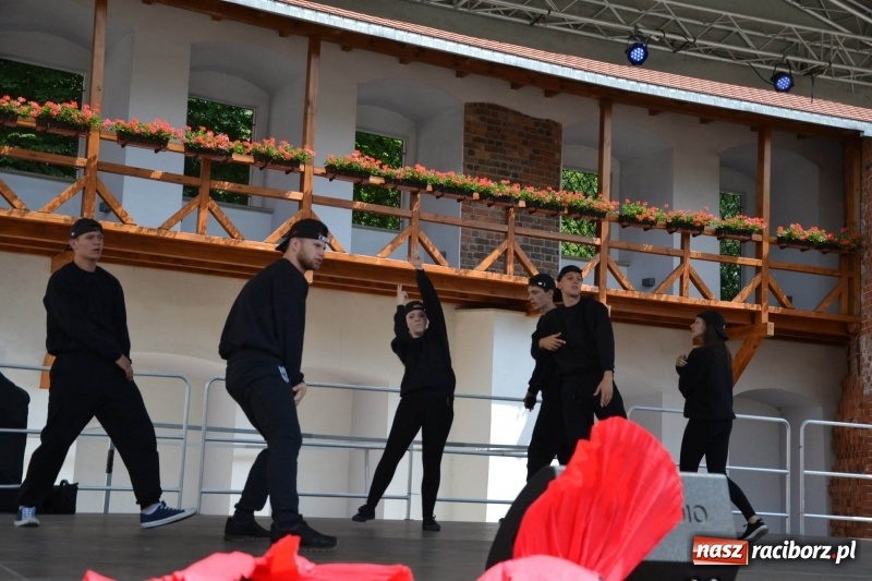 Zdjęcie w galerii na portalu naszraciborz.pl: I edycja Święta Powiatu Raciborskiego na Zamku Piastowskim za nami wiadomości z regionu