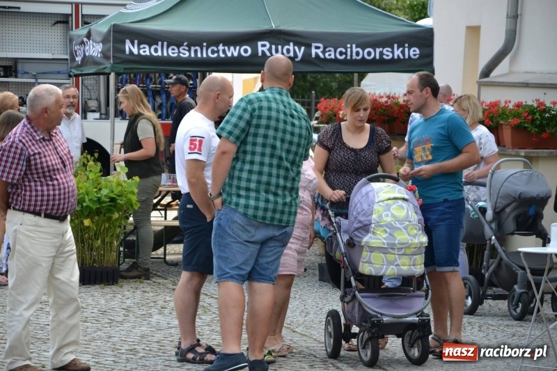 Zdjęcie w galerii na portalu naszraciborz.pl: I edycja Święta Powiatu Raciborskiego na Zamku Piastowskim za nami wiadomości z regionu