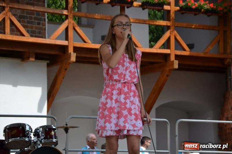 Zdjęcie w galerii na portalu naszraciborz.pl: I edycja Święta Powiatu Raciborskiego na Zamku Piastowskim za nami wiadomości z regionu