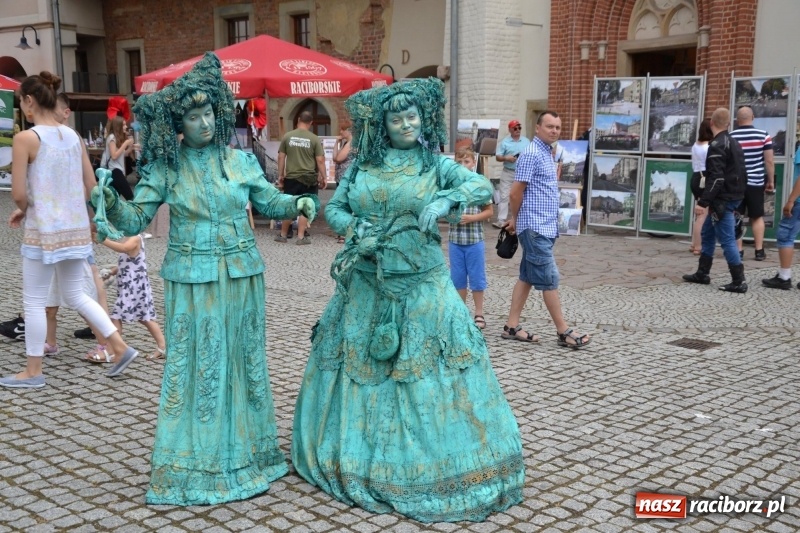 Zdjęcie w galerii na portalu naszraciborz.pl: I edycja Święta Powiatu Raciborskiego na Zamku Piastowskim za nami wiadomości z regionu