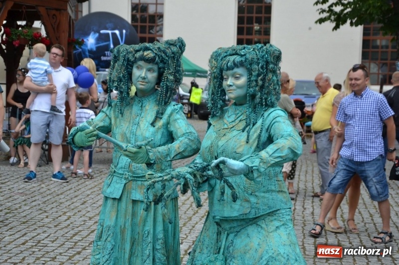 Zdjęcie w galerii na portalu naszraciborz.pl: I edycja Święta Powiatu Raciborskiego na Zamku Piastowskim za nami wiadomości z regionu