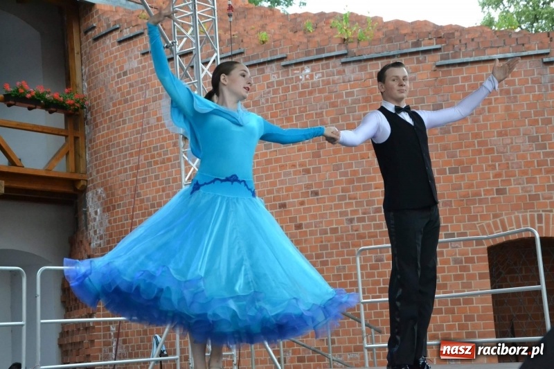 Zdjęcie w galerii na portalu naszraciborz.pl: I edycja Święta Powiatu Raciborskiego na Zamku Piastowskim za nami wiadomości z regionu