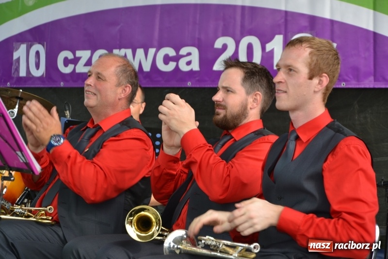 Zdjęcie w galerii na portalu naszraciborz.pl: VI Festiwal Orkiestr Dętych w Tworkowie wiadomości z regionu