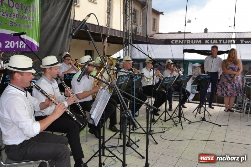 Zdjęcie w galerii na portalu naszraciborz.pl: VI Festiwal Orkiestr Dętych w Tworkowie wiadomości z regionu