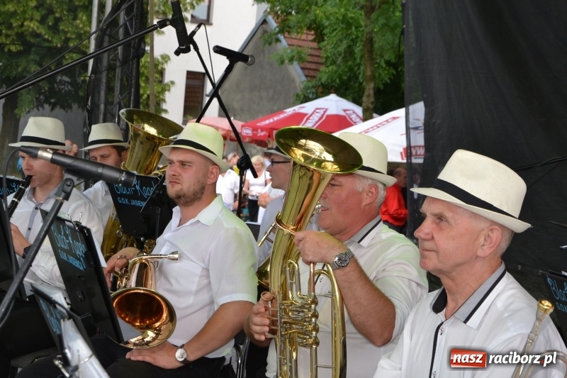 Zdjęcie w galerii na portalu naszraciborz.pl: VI Festiwal Orkiestr Dętych w Tworkowie wiadomości z regionu