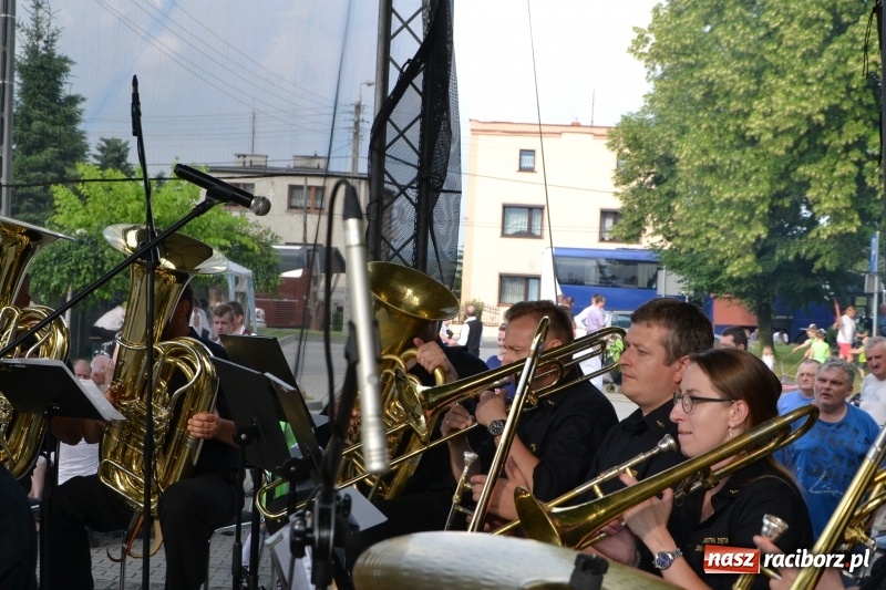 Zdjęcie w galerii na portalu naszraciborz.pl: VI Festiwal Orkiestr Dętych w Tworkowie wiadomości z regionu
