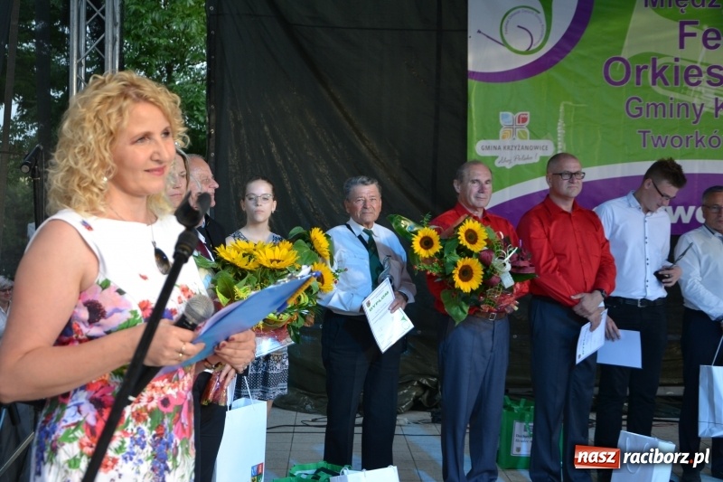 Zdjęcie w galerii na portalu naszraciborz.pl: VI Festiwal Orkiestr Dętych w Tworkowie wiadomości z regionu