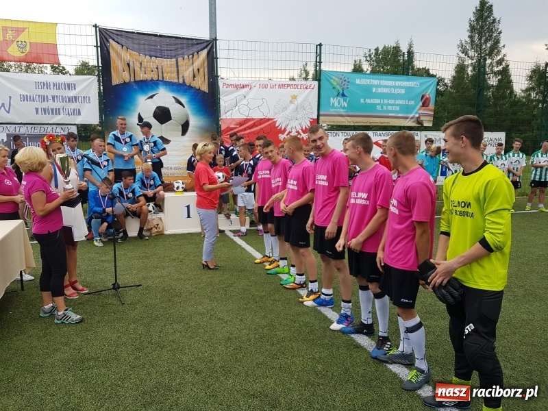 Zdjęcie w galerii na portalu naszraciborz.pl: MOW Rudy Mistrzem Polski w piłce nożnej wiadomości z regionu