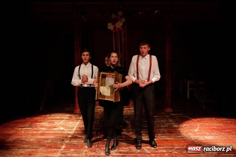 Zdjęcie w galerii na portalu naszraciborz.pl:  Złoty Kalejdoskop dla Tetraedru FOTO i WIDEO wiadomości z regionu