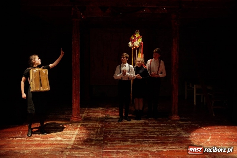 Zdjęcie w galerii na portalu naszraciborz.pl:  Złoty Kalejdoskop dla Tetraedru FOTO i WIDEO wiadomości z regionu