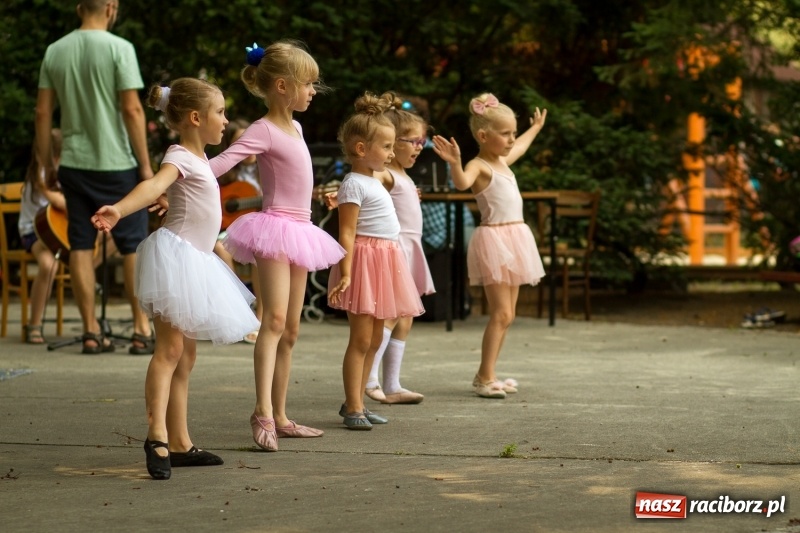 Zdjęcie w galerii na portalu naszraciborz.pl: II Piknik Sąsiedzki w Parku Jordanowskim  wiadomości z regionu