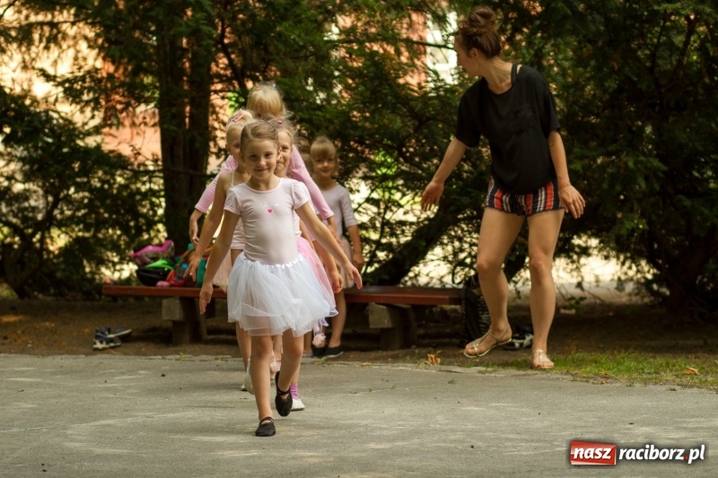 Zdjęcie w galerii na portalu naszraciborz.pl: II Piknik Sąsiedzki w Parku Jordanowskim  wiadomości z regionu