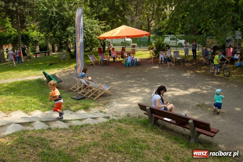 Zdjęcie w galerii na portalu naszraciborz.pl: II Piknik Sąsiedzki w Parku Jordanowskim  wiadomości z regionu