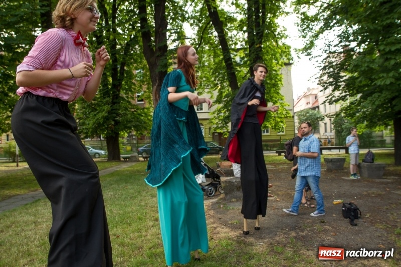 Zdjęcie w galerii na portalu naszraciborz.pl: II Piknik Sąsiedzki w Parku Jordanowskim  wiadomości z regionu