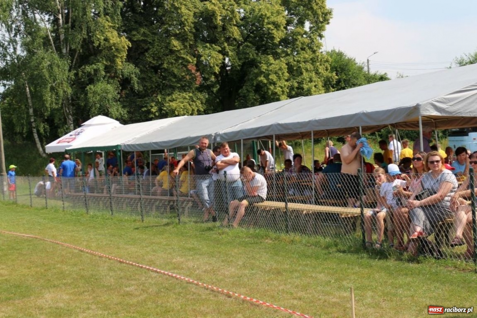Zdjęcie w galerii na portalu naszraciborz.pl: Olimpiada sportowa o Puchar Wójta Gminy Kornowac w Rzuchowie wiadomości z regionu
