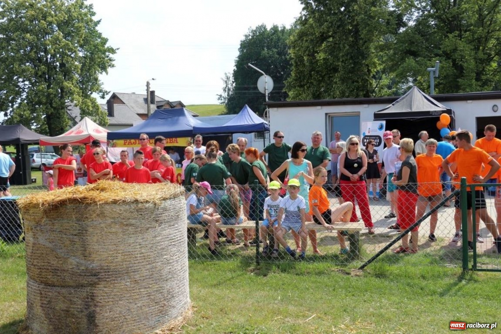 Zdjęcie w galerii na portalu naszraciborz.pl: Olimpiada sportowa o Puchar Wójta Gminy Kornowac w Rzuchowie wiadomości z regionu