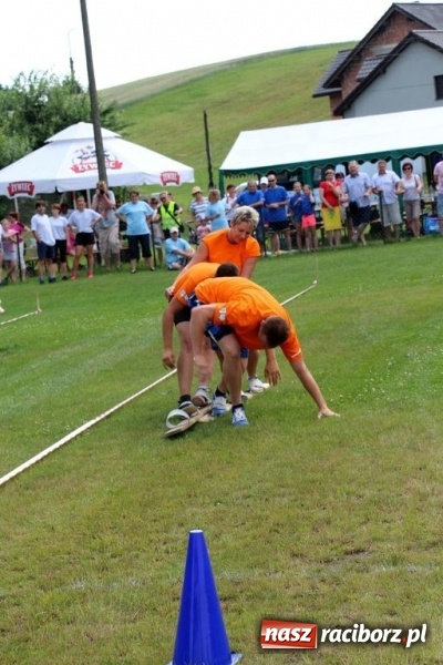 Zdjęcie w galerii na portalu naszraciborz.pl: Olimpiada sportowa o Puchar Wójta Gminy Kornowac w Rzuchowie wiadomości z regionu