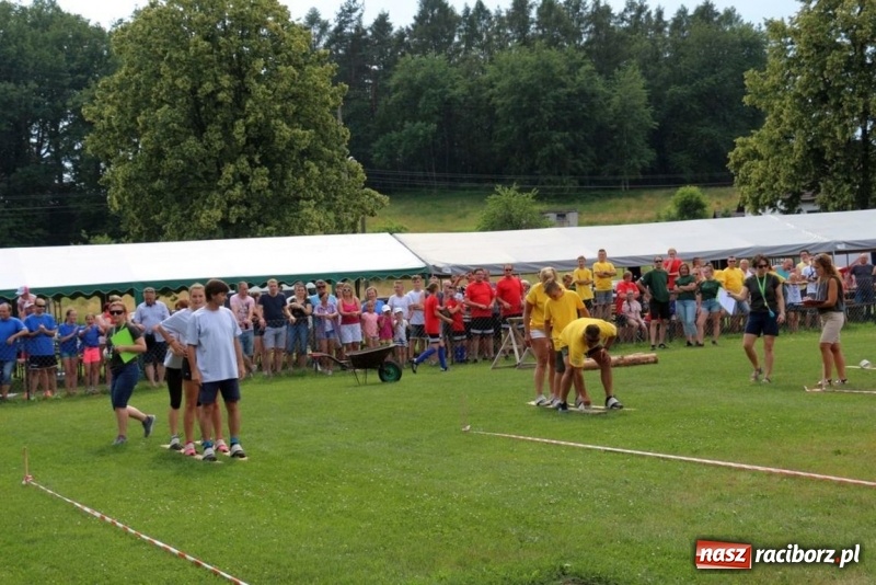 Zdjęcie w galerii na portalu naszraciborz.pl: Olimpiada sportowa o Puchar Wójta Gminy Kornowac w Rzuchowie wiadomości z regionu