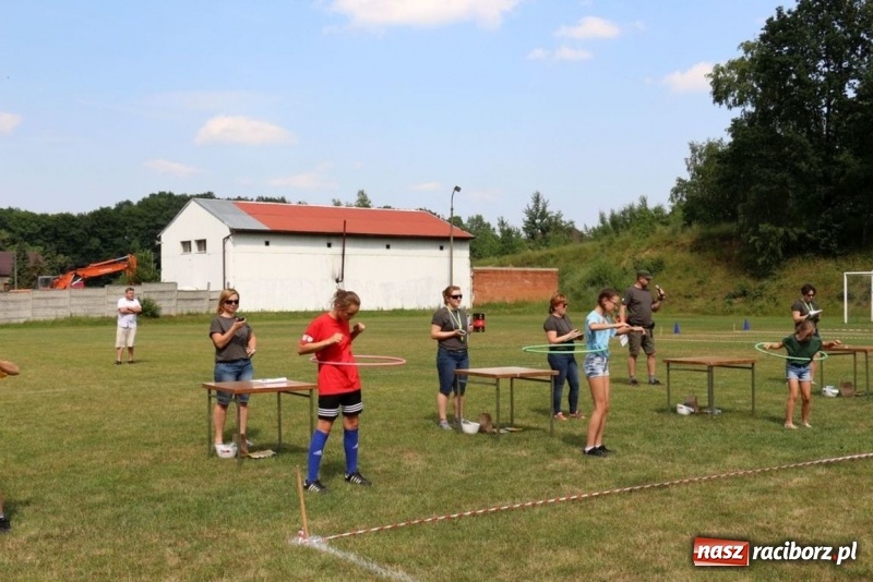 Zdjęcie w galerii na portalu naszraciborz.pl: Olimpiada sportowa o Puchar Wójta Gminy Kornowac w Rzuchowie wiadomości z regionu