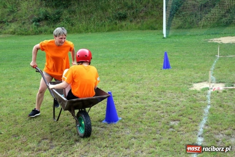 Zdjęcie w galerii na portalu naszraciborz.pl: Olimpiada sportowa o Puchar Wójta Gminy Kornowac w Rzuchowie wiadomości z regionu
