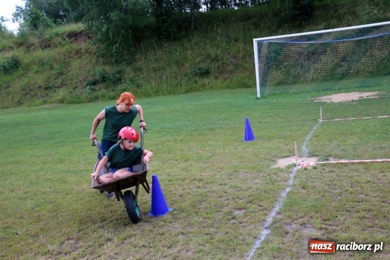 Zdjęcie w galerii na portalu naszraciborz.pl: Olimpiada sportowa o Puchar Wójta Gminy Kornowac w Rzuchowie wiadomości z regionu