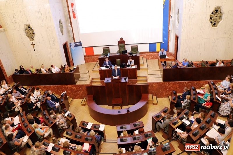 Zdjęcie w galerii na portalu naszraciborz.pl: Dobry start dla dzieci z województwa śląskiego wiadomości z regionu