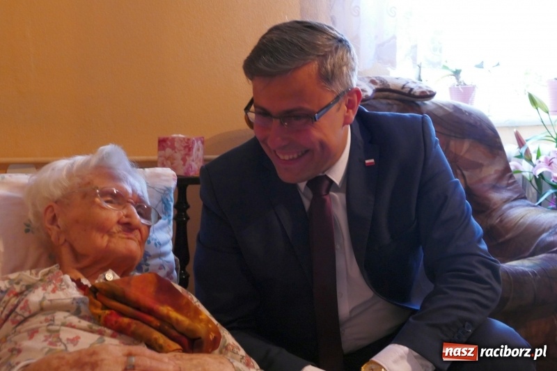 Zdjęcie w galerii na portalu naszraciborz.pl: Najstarsza Polka żyje na Śląsku wiadomości z regionu