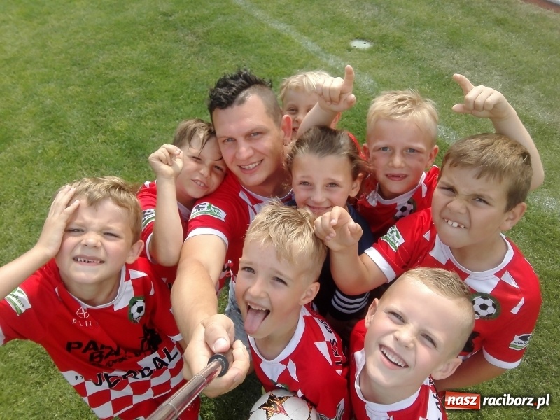 Zdjęcie w galerii na portalu naszraciborz.pl: Młodzi piłkarze LKS 05 Tworków bezkonkurencyjni podczas Gwarek Cup 2018 wiadomości z regionu
