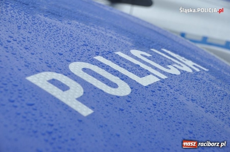 Zdjęcie w galerii na portalu naszraciborz.pl: Raciborska policja przesiada się do toyot z napędem hybrydowym wiadomości z regionu