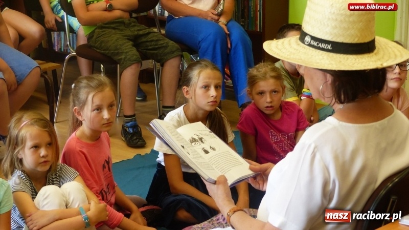 Zdjęcie w galerii na portalu naszraciborz.pl: XVII Tydzień Czytania Dzieciom w bibliotece na Płoni wiadomości z regionu