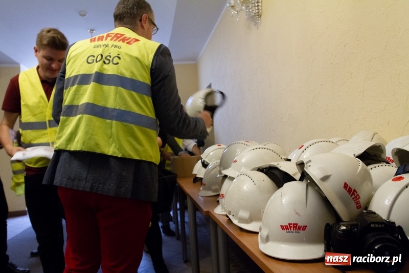 Zdjęcie w galerii na portalu naszraciborz.pl: III Forum Gospodarcze w Raciborzu. Dla inwestorów ważna jest szczerość!  wiadomości z regionu