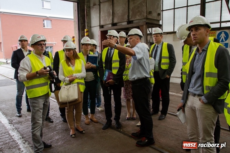 Zdjęcie w galerii na portalu naszraciborz.pl: III Forum Gospodarcze w Raciborzu. Dla inwestorów ważna jest szczerość!  wiadomości z regionu