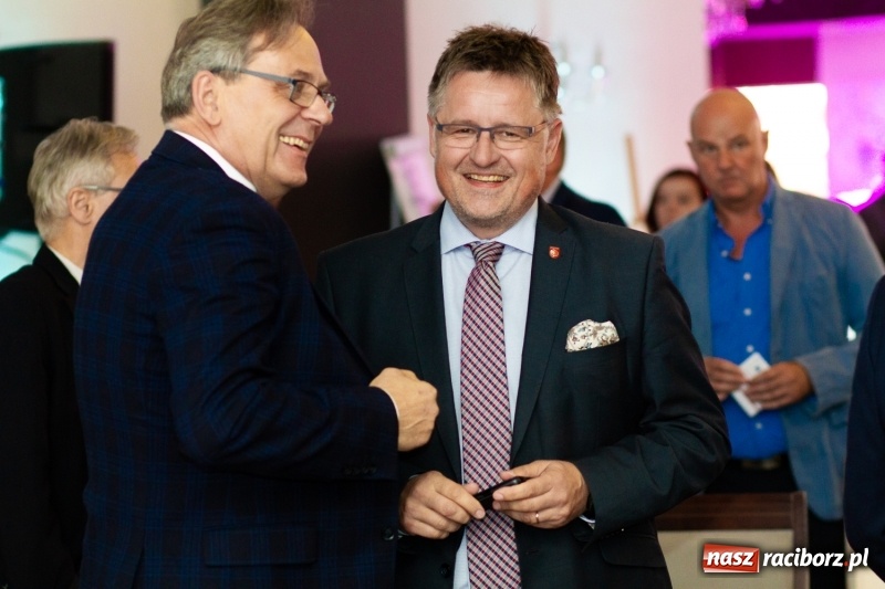 Zdjęcie w galerii na portalu naszraciborz.pl: III Forum Gospodarcze w Raciborzu. Dla inwestorów ważna jest szczerość!  wiadomości z regionu