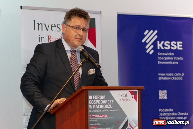 Zdjęcie w galerii na portalu naszraciborz.pl: III Forum Gospodarcze w Raciborzu. Dla inwestorów ważna jest szczerość!  wiadomości z regionu
