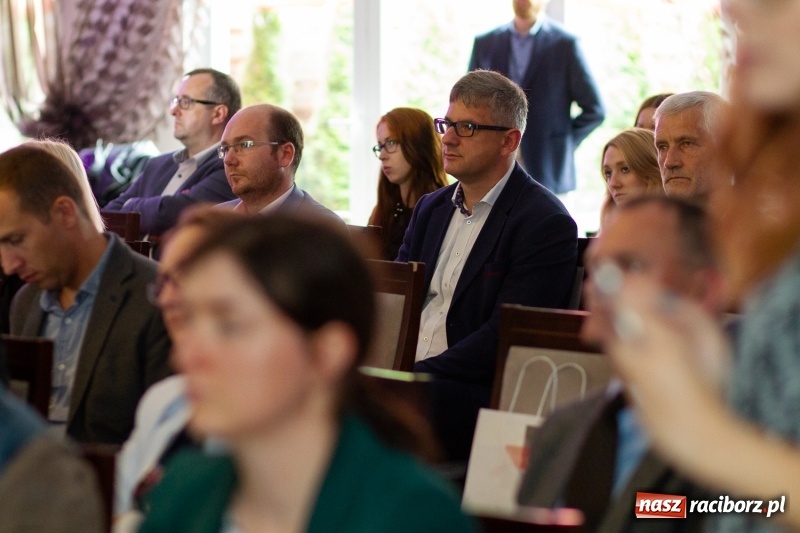 Zdjęcie w galerii na portalu naszraciborz.pl: III Forum Gospodarcze w Raciborzu. Dla inwestorów ważna jest szczerość!  wiadomości z regionu