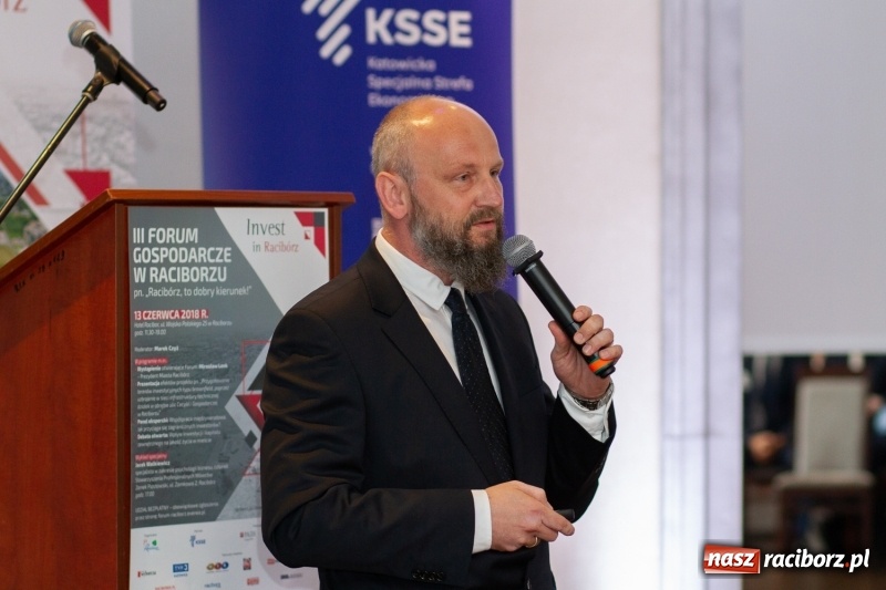Zdjęcie w galerii na portalu naszraciborz.pl: III Forum Gospodarcze w Raciborzu. Dla inwestorów ważna jest szczerość!  wiadomości z regionu