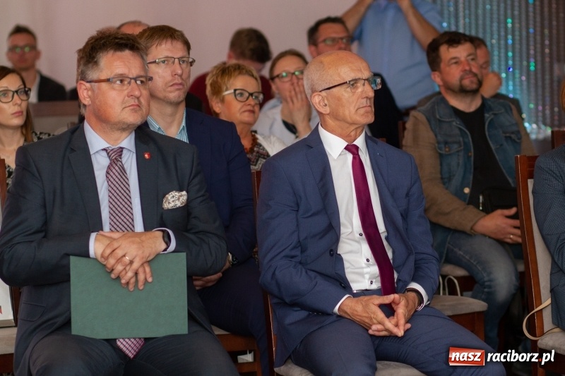 Zdjęcie w galerii na portalu naszraciborz.pl: III Forum Gospodarcze w Raciborzu. Dla inwestorów ważna jest szczerość!  wiadomości z regionu