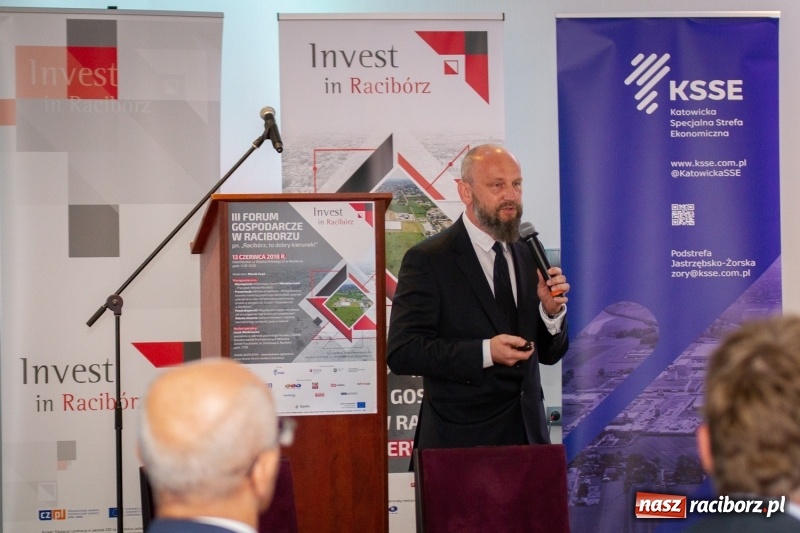Zdjęcie w galerii na portalu naszraciborz.pl: III Forum Gospodarcze w Raciborzu. Dla inwestorów ważna jest szczerość!  wiadomości z regionu