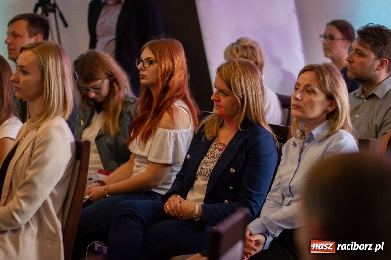 Zdjęcie w galerii na portalu naszraciborz.pl: III Forum Gospodarcze w Raciborzu. Dla inwestorów ważna jest szczerość!  wiadomości z regionu