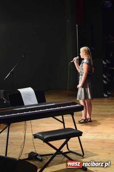 Zdjęcie w galerii na portalu naszraciborz.pl: Zakończenie roku kulturalnego w kuźniańskim MOKSiR wiadomości z regionu
