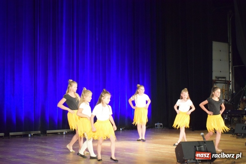 Zdjęcie w galerii na portalu naszraciborz.pl: Zakończenie roku kulturalnego w kuźniańskim MOKSiR wiadomości z regionu