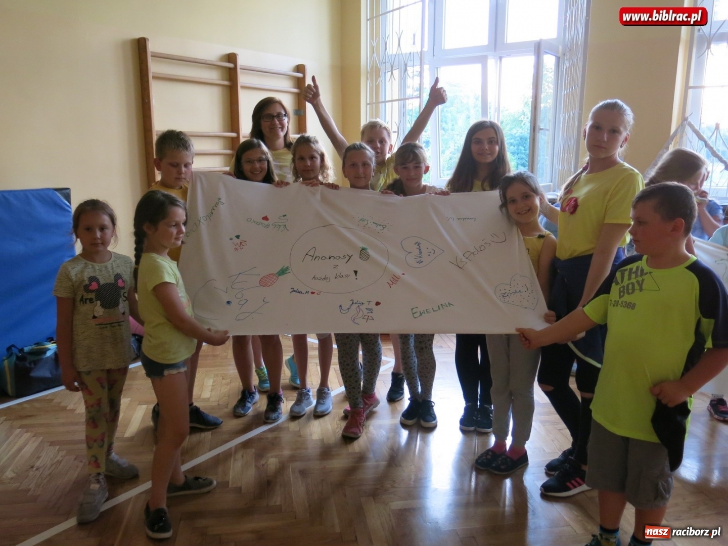 Zdjęcie w galerii na portalu naszraciborz.pl: Nocne zabawy z raciborską biblioteką w Studziennej  wiadomości z regionu