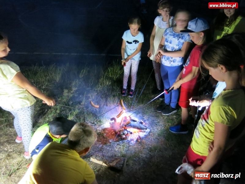 Zdjęcie w galerii na portalu naszraciborz.pl: Nocne zabawy z raciborską biblioteką w Studziennej  wiadomości z regionu