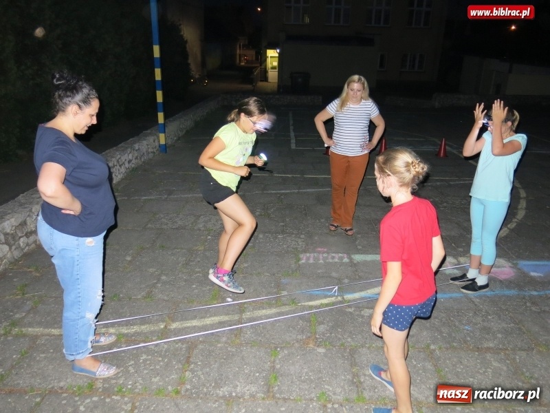 Zdjęcie w galerii na portalu naszraciborz.pl: Nocne zabawy z raciborską biblioteką w Studziennej  wiadomości z regionu