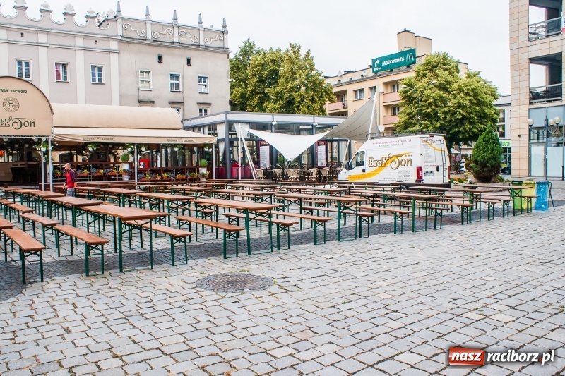 Zdjęcie w galerii na portalu naszraciborz.pl: Mundial rusza już dziś. Tak wygląda raciborska strefa kibica wiadomości z regionu