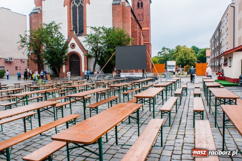 Zdjęcie w galerii na portalu naszraciborz.pl: Mundial rusza już dziś. Tak wygląda raciborska strefa kibica wiadomości z regionu