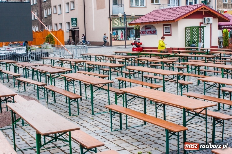 Zdjęcie w galerii na portalu naszraciborz.pl: Mundial rusza już dziś. Tak wygląda raciborska strefa kibica wiadomości z regionu