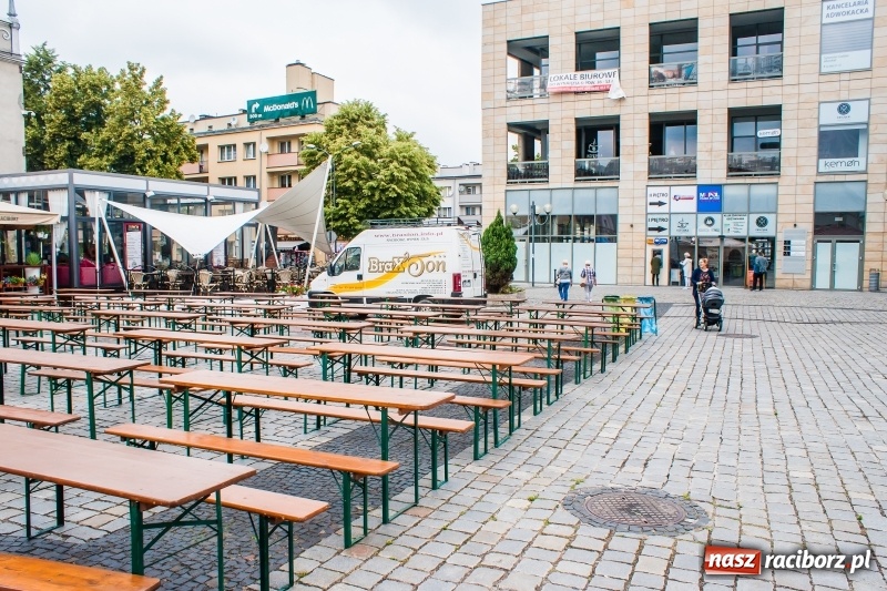 Zdjęcie w galerii na portalu naszraciborz.pl: Mundial rusza już dziś. Tak wygląda raciborska strefa kibica wiadomości z regionu