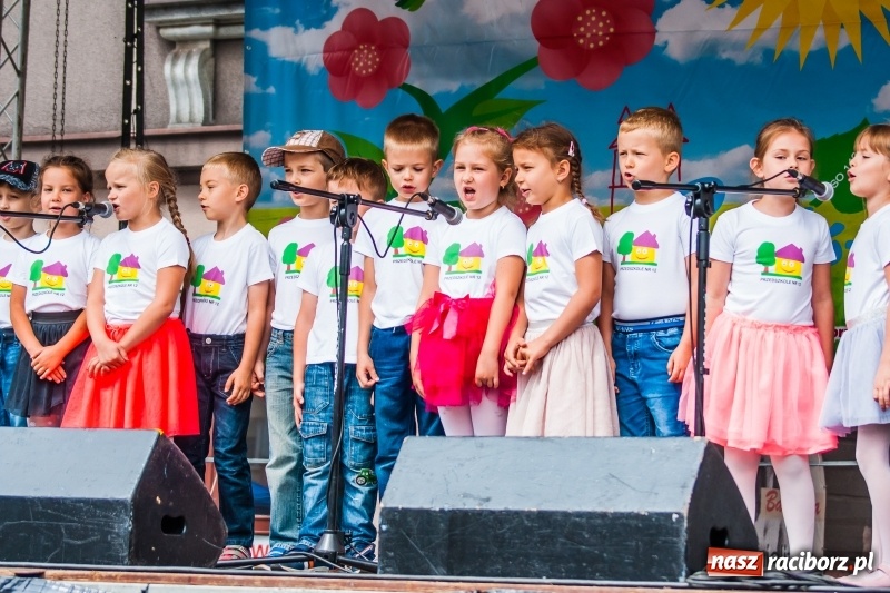 Zdjęcie w galerii na portalu naszraciborz.pl: Festyn ekologiczny na raciborskim Rynku wiadomości z regionu