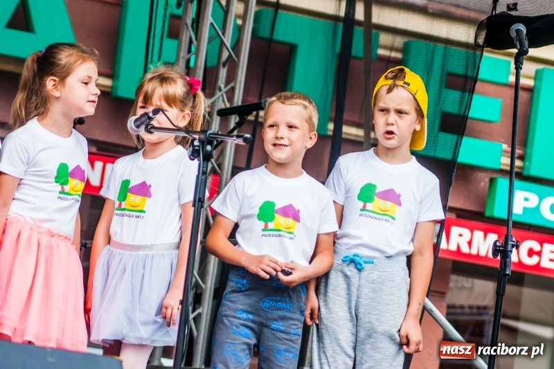 Zdjęcie w galerii na portalu naszraciborz.pl: Festyn ekologiczny na raciborskim Rynku wiadomości z regionu